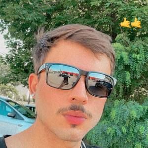 Meet your Posher, João